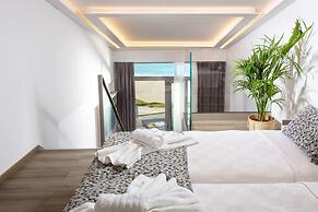 Pearl SeaBreeze Suites