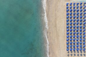 Pearl SeaBreeze Suites