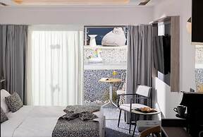 Pearl SeaBreeze Suites