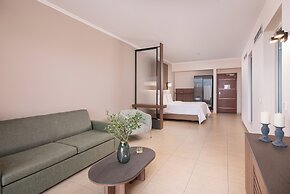 Kresten Royal Euphoria Resort