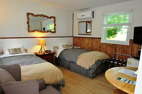 Motel Des Deux Lacs Inc