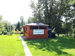 Motel Des Deux Lacs Inc