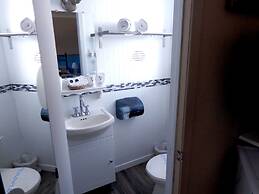 Motel Des Deux Lacs Inc