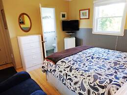 Motel Des Deux Lacs Inc