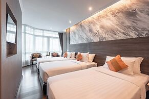 Siam Mandarina Bangkok Suvarnabhumi Airport Hotel (Free Shuttle)