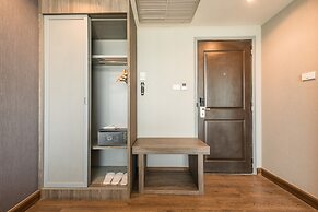 Siam Mandarina Bangkok Suvarnabhumi Airport Hotel (Free Shuttle)