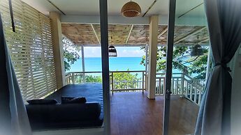 Moonlight Bay Resort