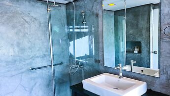 Moonlight Bay Resort