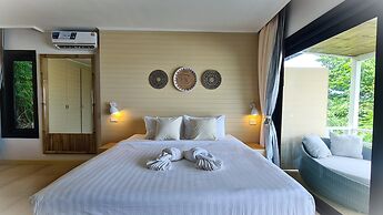 Moonlight Bay Resort