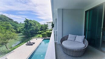 Moonlight Bay Resort