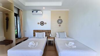 Moonlight Bay Resort