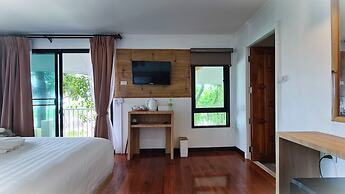 Moonlight Bay Resort