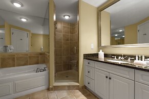North Beach Resort & Villas