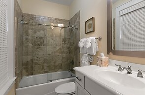 North Beach Resort & Villas