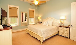 North Beach Resort & Villas