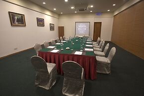 Belum Rainforest Resort