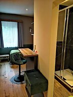 Das Au- Gut