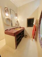 Riad Fabiola et Spa By La Siredrah