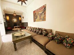 Riad Fabiola et Spa By La Siredrah