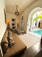 Riad Fabiola et Spa By La Siredrah