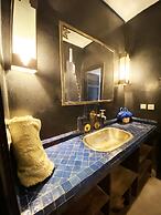 Riad Fabiola et Spa By La Siredrah