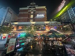 Buddy Lodge