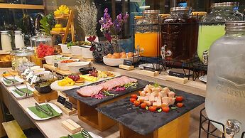 The Rock Hua Hin Beachfront Spa Resort