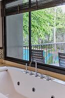 Tara Mantra Cha Am Resort