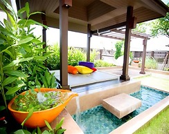 Tara Mantra Cha Am Resort