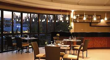 Tara Mantra Cha Am Resort