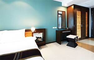 Tara Mantra Cha Am Resort