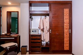 Tara Mantra Cha Am Resort