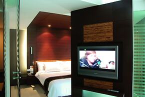 Tara Mantra Cha Am Resort