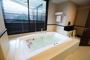 Tara Mantra Cha Am Resort