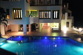 Ao Nang Colors Hotel - Aonang Beach