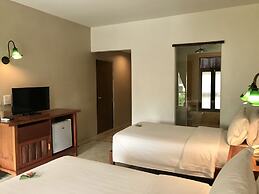 Ao Nang Colors Hotel - Aonang Beach