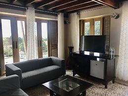 Ao Nang Colors Hotel - Aonang Beach