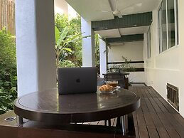 Ao Nang Colors Hotel - Aonang Beach