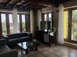 Ao Nang Colors Hotel - Aonang Beach