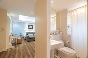 The Beach Boutique House