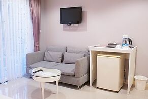 The Beach Boutique House