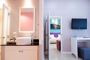 The Beach Boutique House