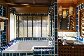 Centara Koh Chang Tropicana Resort