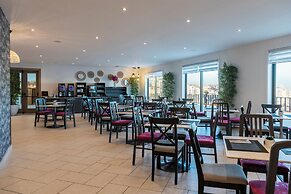 Plaza Regency Hotels