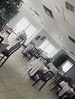 Plaza Regency Hotels