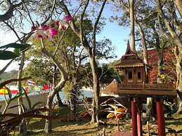 Phi Phi Natural Resort