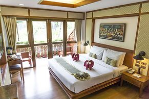 P. P. Erawan Palms Resort