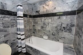 Camelot Hotel Pattaya