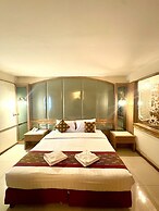 Camelot Hotel Pattaya