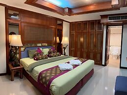 Camelot Hotel Pattaya